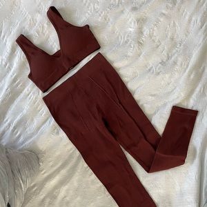 Burgundy workout set